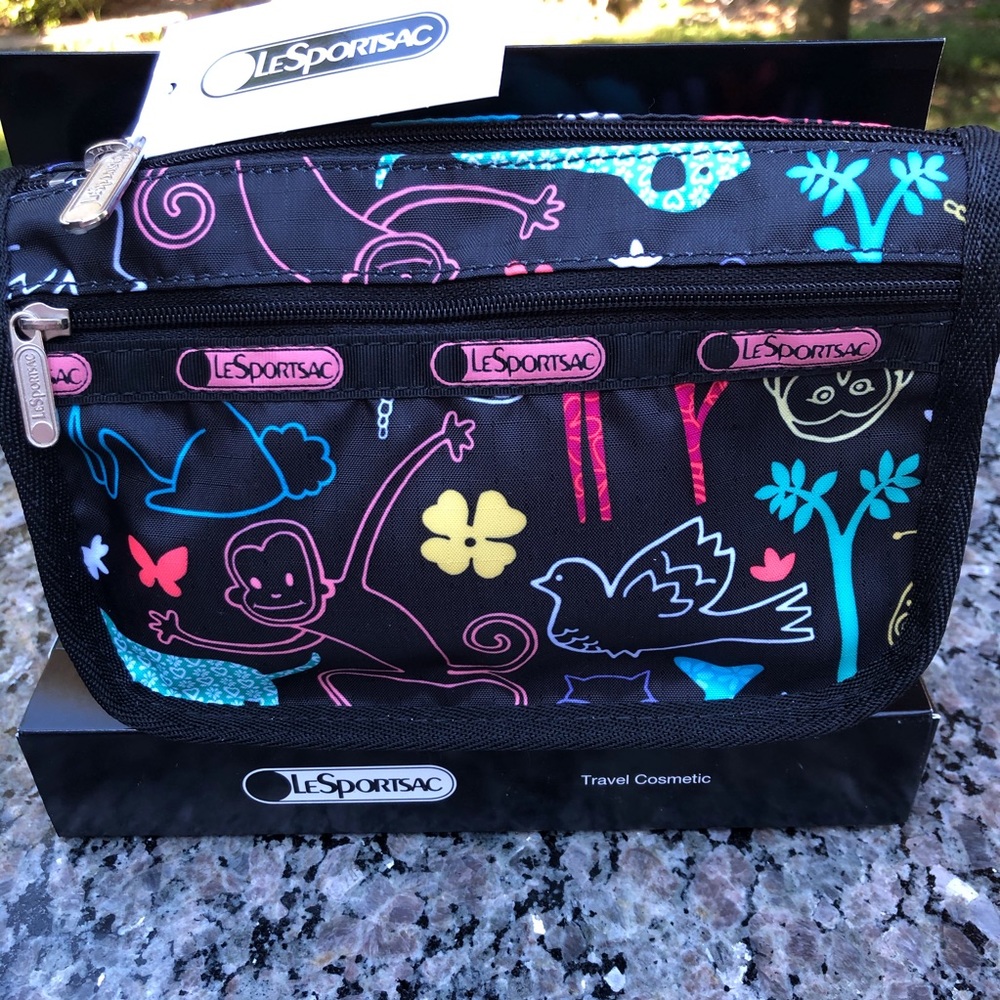 NWT Le SPORTSAC essentials/makeup/travel pouch 💋